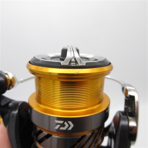 ２０レブロスＬＴ２５００ＳーＨ